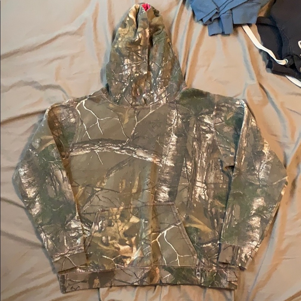 camo hoodie